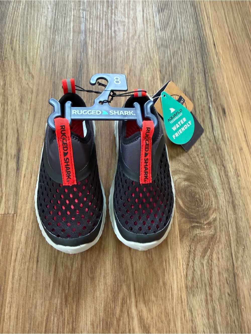 NWT Rugged Shark Kids Water Shoes Size 8 Black Red AquaFlo Slip On Beach Pool